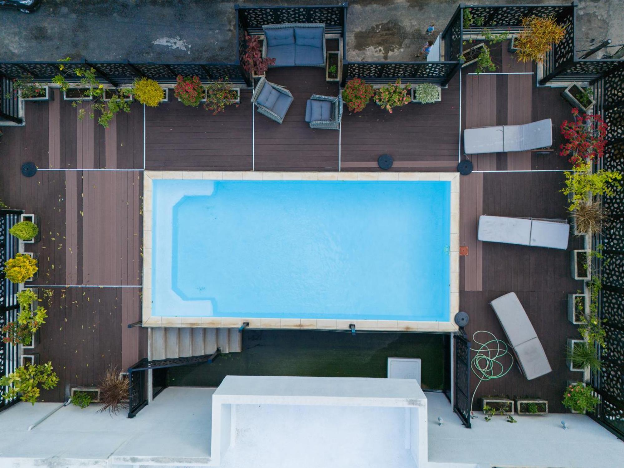 Shanti Haveli Beachfront Apartments Flic en Flac Exterior photo